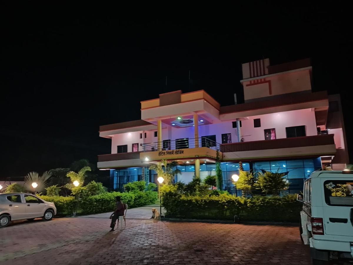 Hotel Nisarg Lodging And Restaurant Aurangābād Extérieur photo